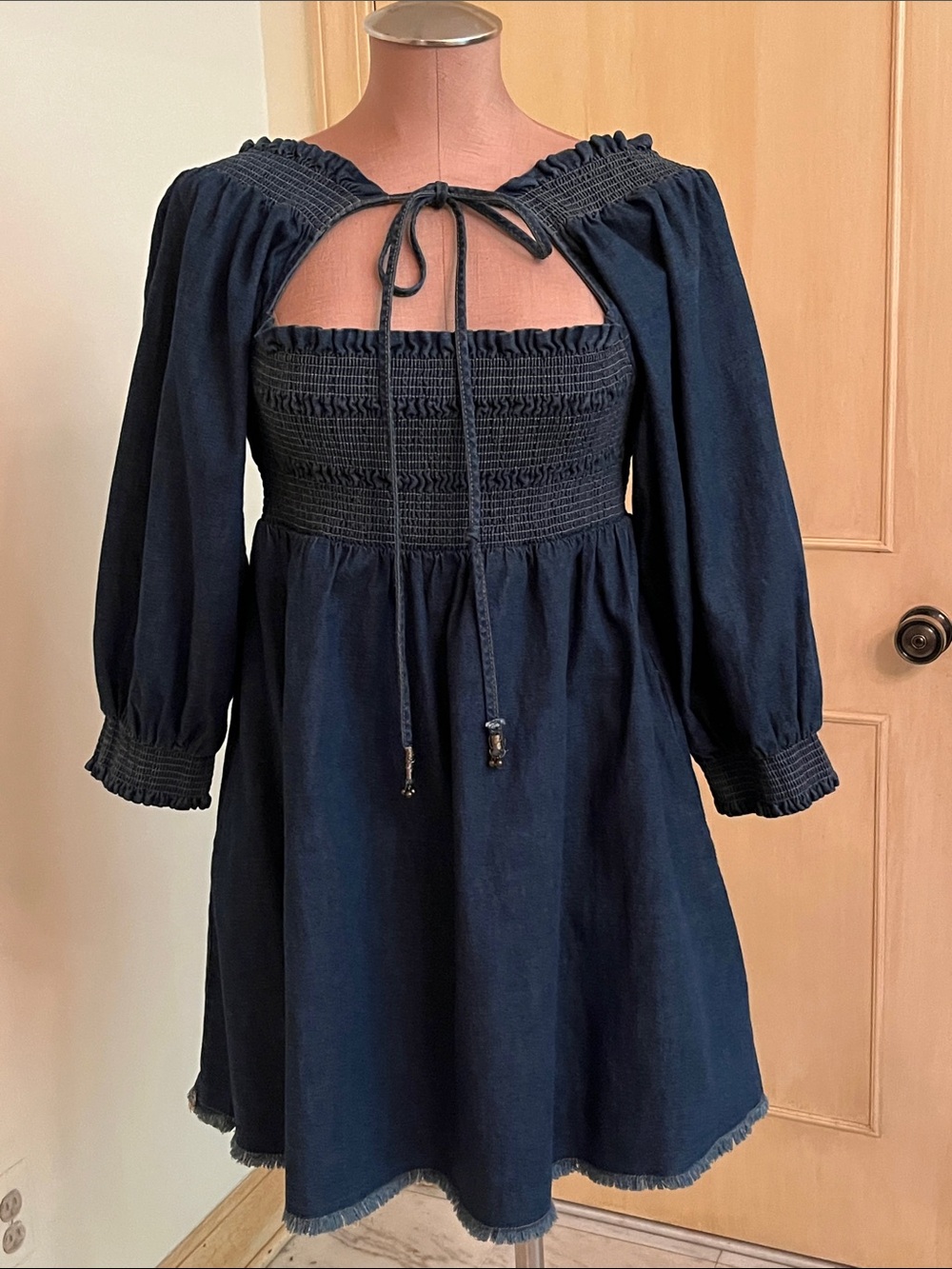FREE PEOPLE "This Is Everything" Baby Doll Tie Smocked Peasant Denim Mini SZ S